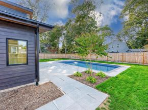 17 Heather Drive, Remsenburg NY 11960