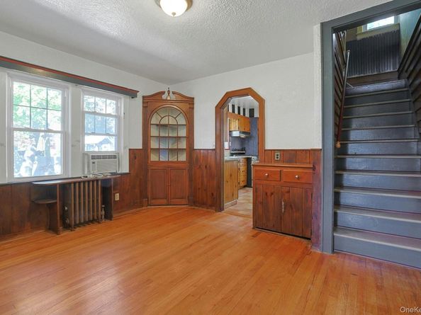 151 Benedict Avenue, Thornwood NY 10594