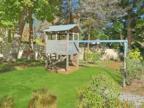 151 Benedict Avenue, Thornwood NY 10594