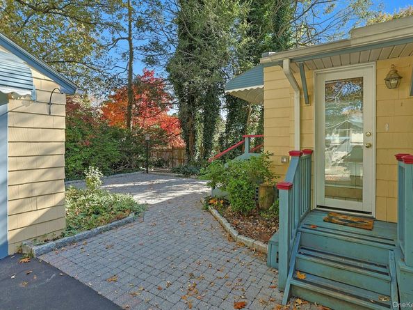 151 Benedict Avenue, Thornwood NY 10594