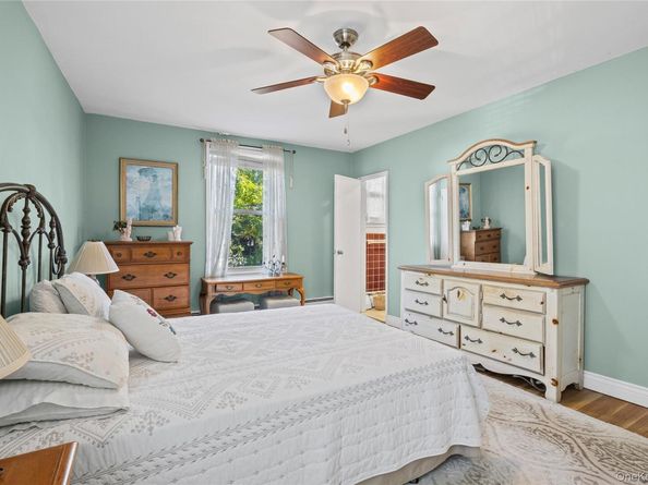 120 Morris Avenue B5, Rockville Centre NY 11570