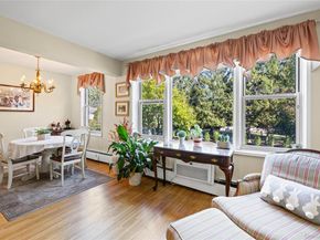 120 Morris Avenue B5, Rockville Centre NY 11570