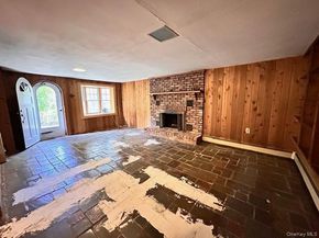 55 Woodhull Landing Road, Sound Beach NY 11789