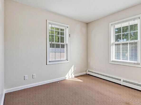 40 Elm Street, Hicksville NY 11801