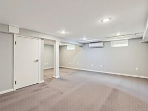 40 Elm Street, Hicksville NY 11801