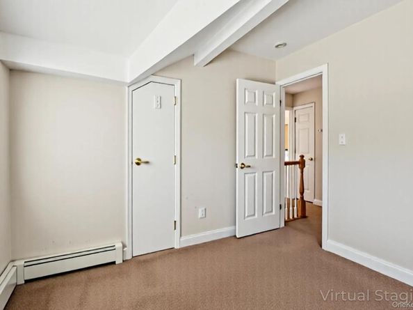 40 Elm Street, Hicksville NY 11801