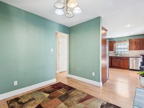 40 Elm Street, Hicksville NY 11801