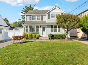 40 Elm Street, Hicksville NY 11801