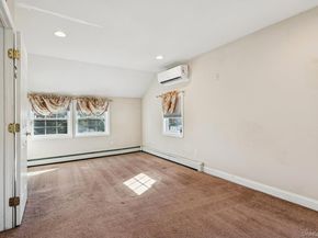 40 Elm Street, Hicksville NY 11801