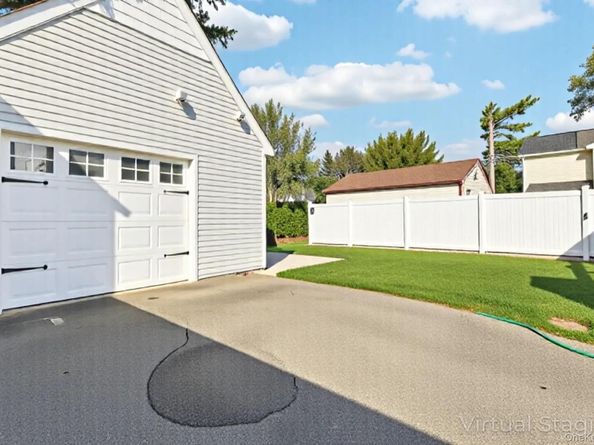 40 Elm Street, Hicksville NY 11801