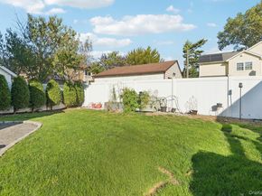 40 Elm Street, Hicksville NY 11801