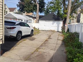 107-15 Van Wyck Expressway, Jamaica NY 11435