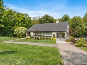 170 Arbor Crest, Somers NY 10589