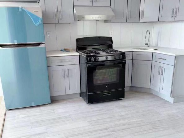 464 57 Street, Brooklyn NY 11220