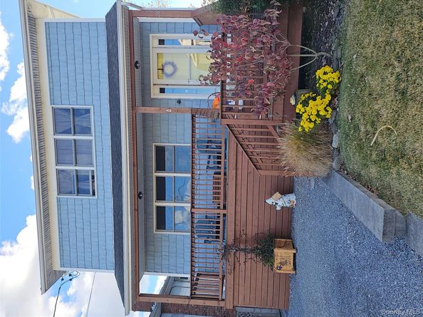 26 Mitchell Avenue, Babylon NY 11702