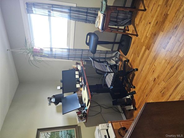 26 Mitchell Avenue, Babylon NY 11702