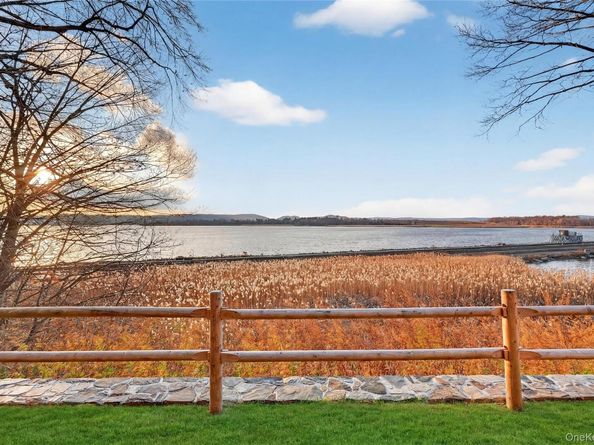 1501 Eagle Bay Drive, Ossining NY 10562