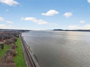 1501 Eagle Bay Drive, Ossining NY 10562