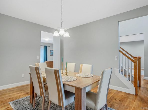 152 Wood, Centereach NY 11720