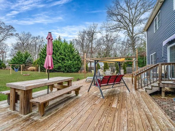 152 Wood, Centereach NY 11720