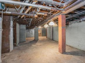 3720 Dyre Avenue, Bronx NY 10466