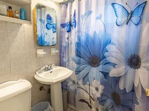 47 Ridgedale Avenue, Farmingville NY 11738