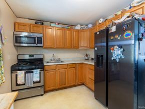 47 Ridgedale Avenue, Farmingville NY 11738