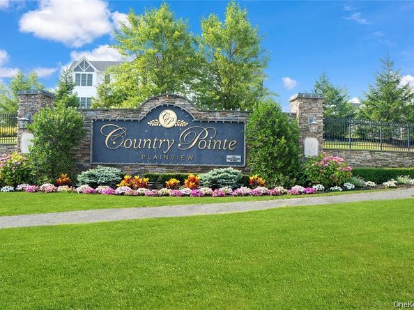 21105 Aspenwood Drive, Plainview NY 11803