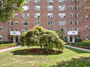 210 Pelham Road 5M, New Rochelle NY 10805