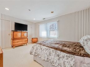 11 Gazebo Lane, Holtsville NY 11742