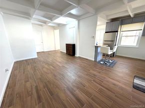 147-53 Grand Central Parkway 1, Kew Garden Hills NY 11435