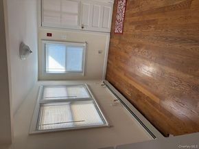 3 Hudson Street W, East Rockaway NY 11518