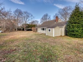 65 Greenway W, Orient NY 11957