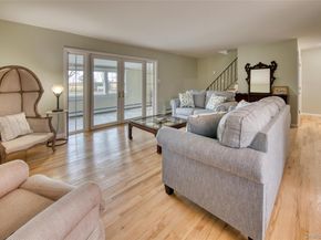 65 Greenway W, Orient NY 11957