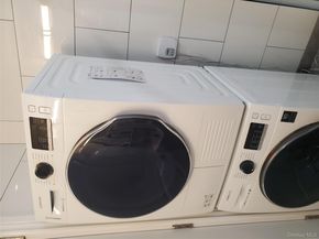 310 Brookside Court, Copiague NY 11726