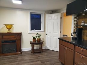 310 Brookside Court, Copiague NY 11726