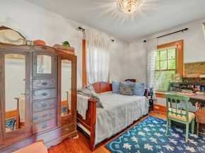 1025 9th Street, Greenport NY 11944
