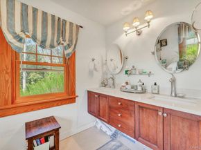 1025 9th Street, Greenport NY 11944