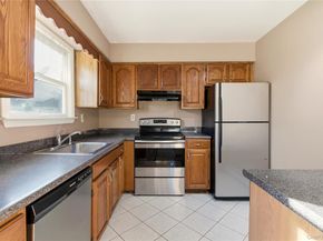 125 Broadway, Greenlawn NY 11740