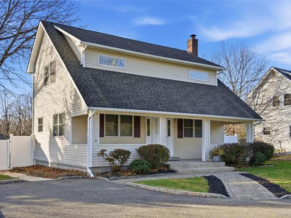 125 Broadway, Greenlawn NY 11740