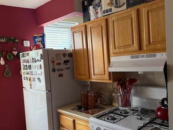 2023 Belmont Avenue 4c, Bronx NY 10457