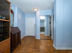 166 Pearsall Drive 5E, Mount Vernon NY 10552