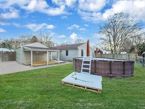 9 Maple Road, Middle Island NY 11953