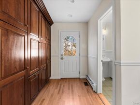 306 Southdown Road, Lloyd Harbor NY 11743