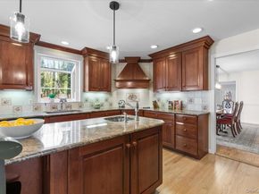 306 Southdown Road, Lloyd Harbor NY 11743