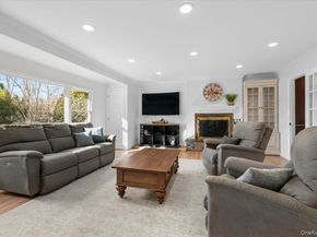 306 Southdown Road, Lloyd Harbor NY 11743