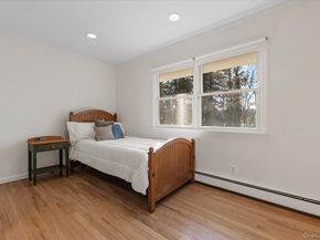 306 Southdown Road, Lloyd Harbor NY 11743