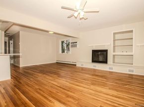 15 E Clearwater Road, Lindenhurst NY 11757