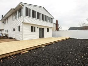 15 E Clearwater Road, Lindenhurst NY 11757