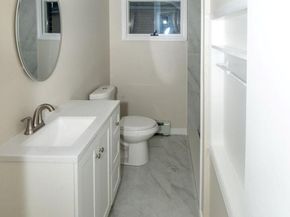 15 E Clearwater Road, Lindenhurst NY 11757